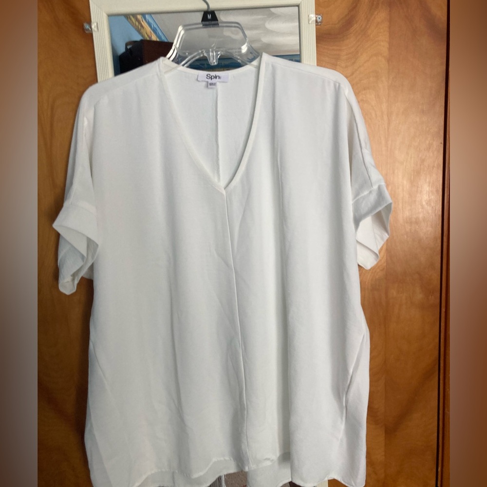 Oversized white blouse. Brand new!